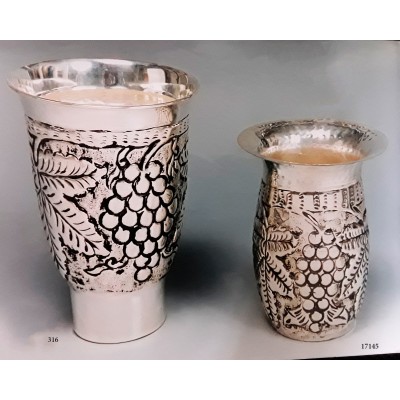 Επάργυρα βάζα