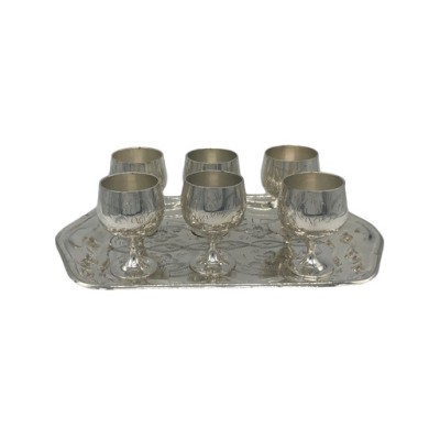 Επάργυρα ποτήρια του λικέρ με δίσκο