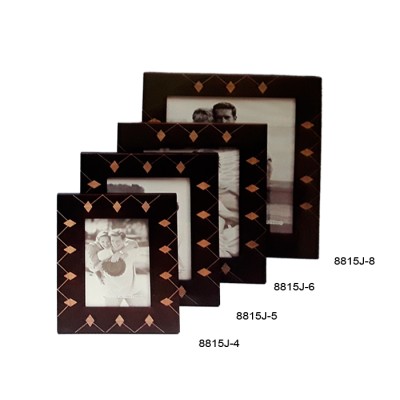 Κορνίζα Ξύλινη 8815J