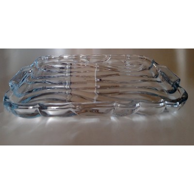 Γυάλινη πιατέλα σερβιρίσματος Με Κυματιστό Σχέδιο