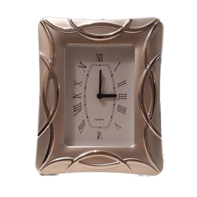 Επιτραπέζιο Ρολόι-ξυπνητήρι Με Quartz Μηχανισμό