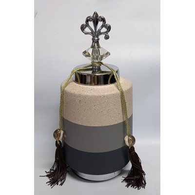 Κεραμικό Τζαρ Στρόγγυλο Ασημί/Ζαχαρί/Γκρί Με Μεταλλικό Καπάκι Με Διακοσμητική Φούντα 13.5x13.5x27εκ.