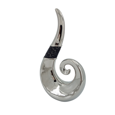 Διακοσμητική Κεραμική Ασημί Φλόγα Με Μαύρα Στρας 24x11x40.5cm