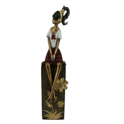 Διακοσμητικό Πολυεστερικό Κορίτσι Ακούει Μουσική 8x8.5x33cm